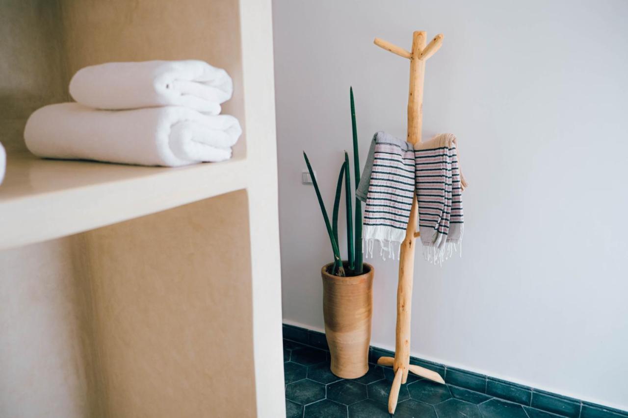 Manzili Surfhouse Hotel Tamraght Ngoại thất bức ảnh